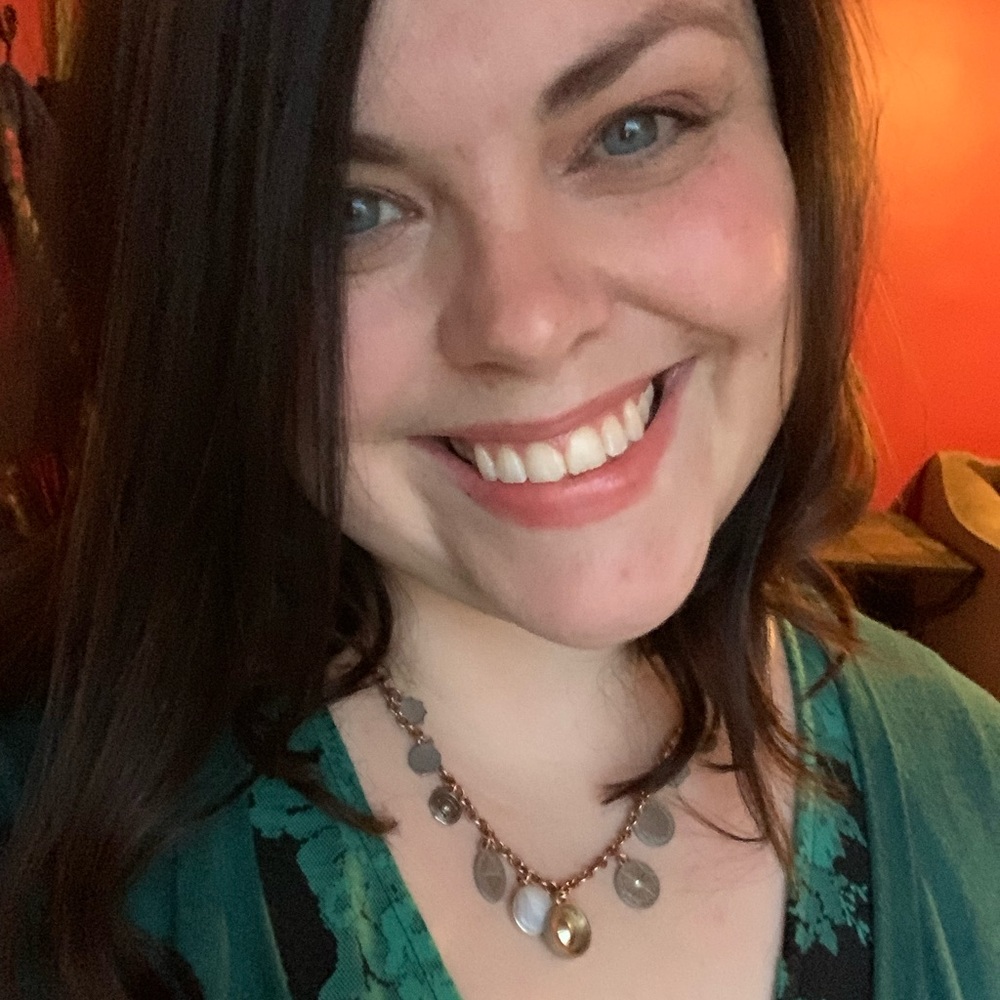 Meet your Posher, Sabrina